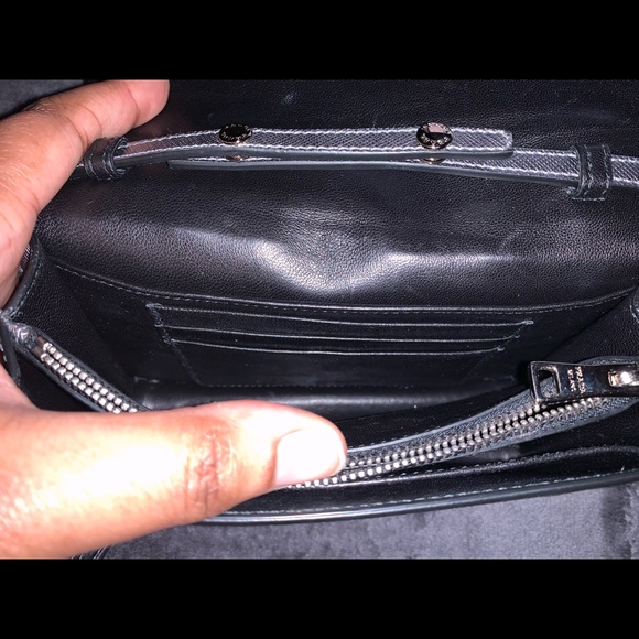 Prada mini leather bag - Picture 6 of 8
